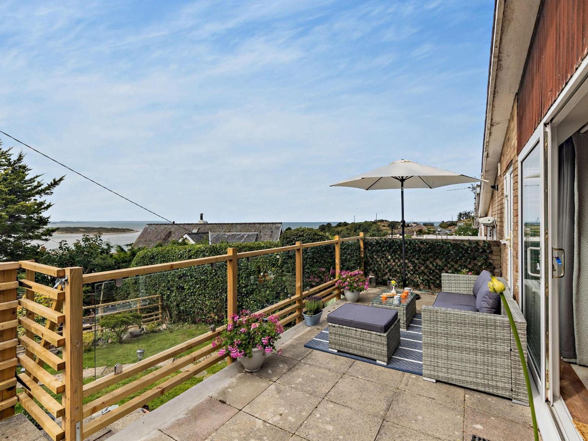 2 Bed In Aberdovey 91946 Villa Aberdyfi Exteriör bild