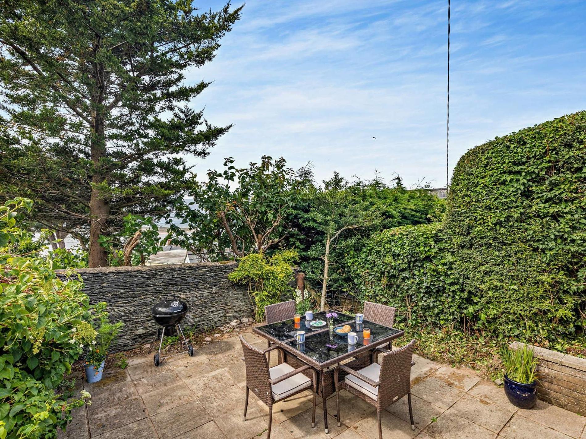 2 Bed In Aberdovey 91946 Villa Aberdyfi Exteriör bild